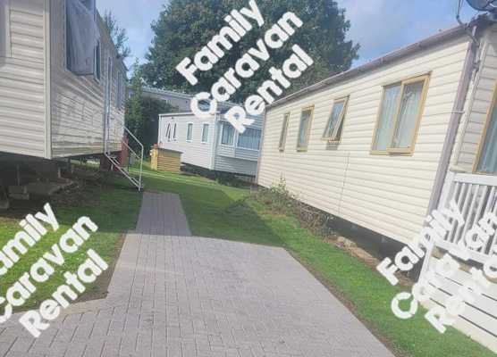 Family Caravan Rental 2 bed caravan 1