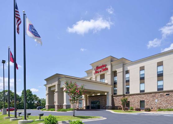 Hampton Inn & Suites Lonoke 1