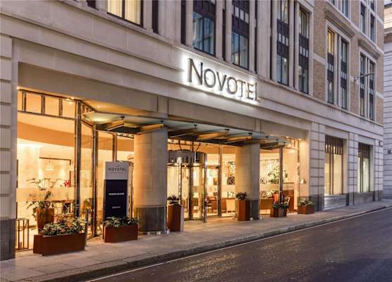 Novotel London Tower Bridge 1