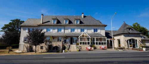 Logis Hotel Le Relais du Teulet 1