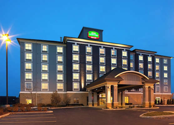 Courtyard by Marriott London 1