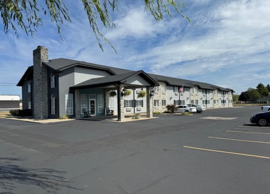 The Woodridge Inn 1