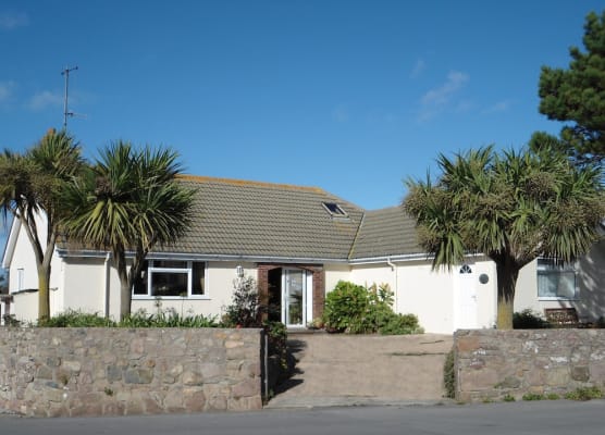 Simerock Guest House 1