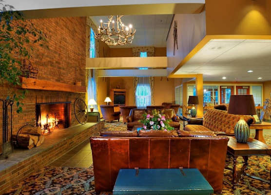 The Pointe at Castle Hill Resort & Spa 1