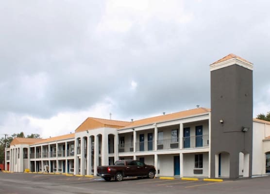 Motel 6-Round Rock, TX 1