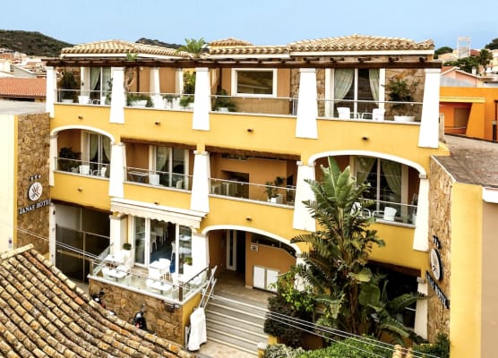 Janas Hotel 1