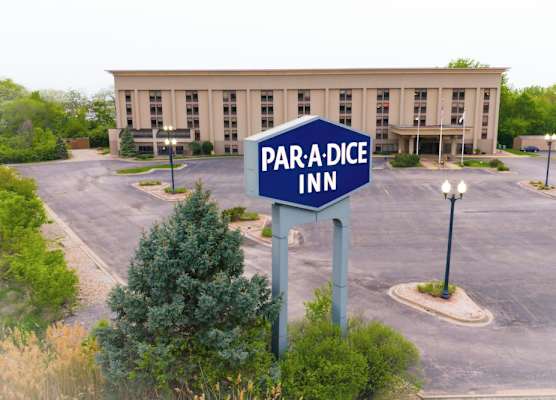 Par-A-Dice Inn 1