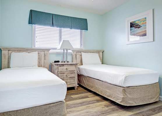 New Smyrna Waves MOD Collection by Sonesta 1