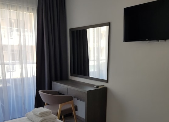 Les Palmiers Petrou Apartments 1