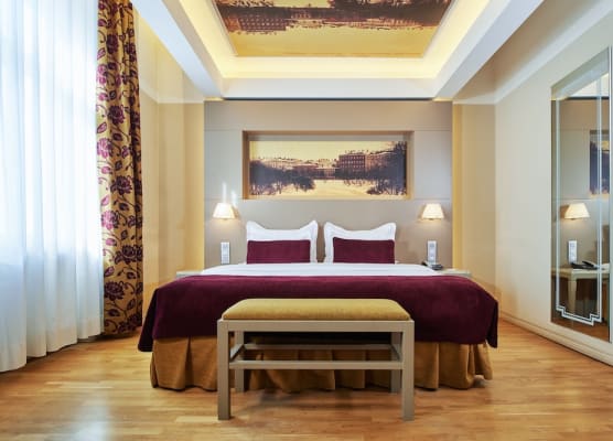 Opera Hotel 1