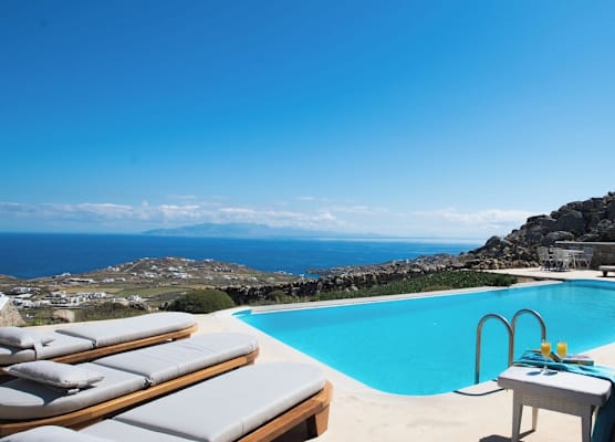 Amallini Suites Mykonos 1
