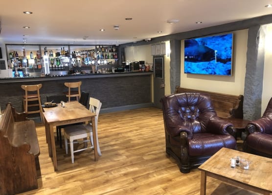 Rose and Crown 1