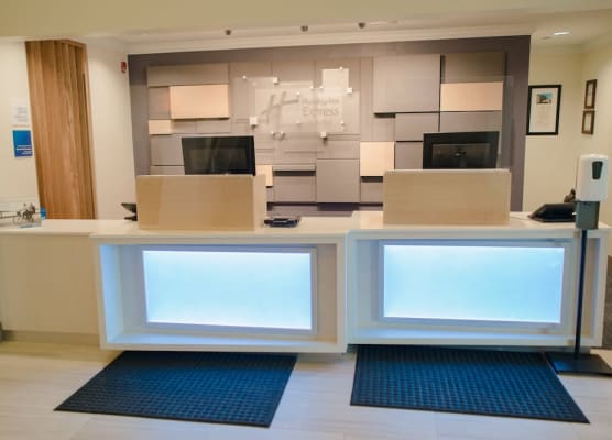 Holiday Inn Express & Suites WINONA by IHG 1
