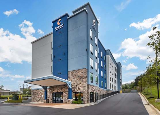 Comfort Inn & Suites Nashville Bellevue 1