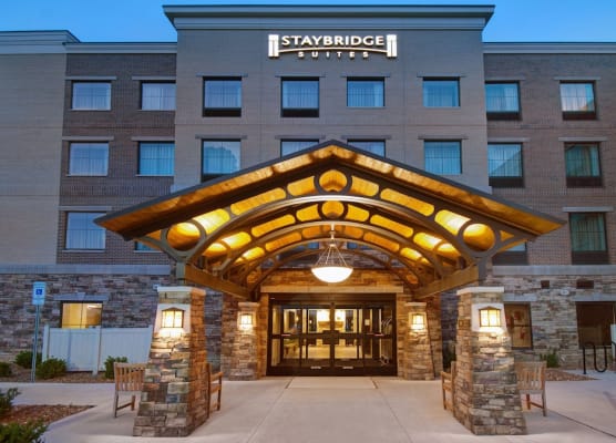 Staybridge Suites STERLING HEIGHTS - DETROIT by IHG 1