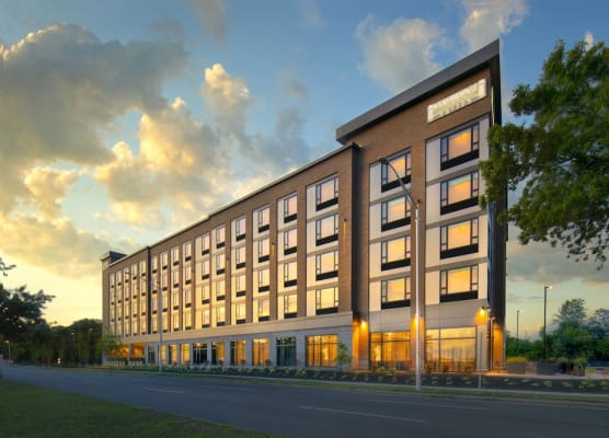 Holiday Inn Express BOSTON LOGAN AIRPORT - REVERE by IHG 1