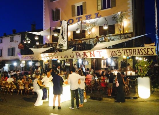 Hôtel Les 3 Terrasses 1