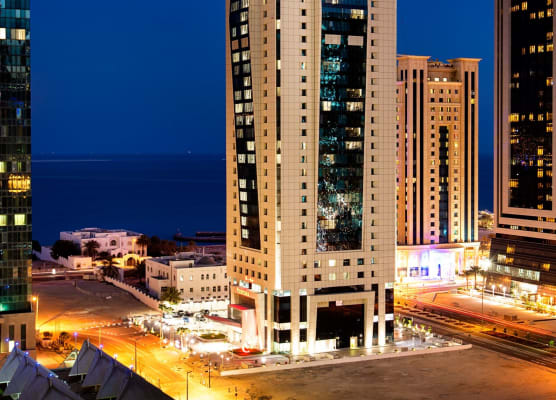 Centara West Bay Hotel & Residences Doha 1