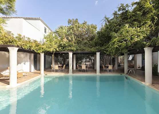 Bratsera Boutique Hotel 1