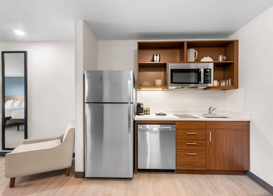 Everhome Suites Cheyenne 1