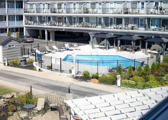 Grand Beach Inn 1