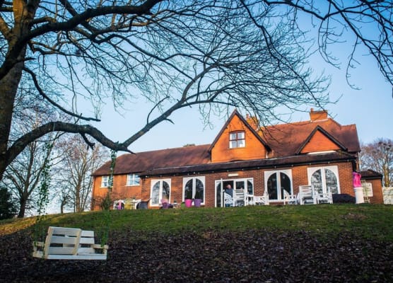 Gray Manor Hotel 1