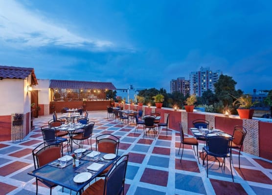 La Place Sarovar Portico 1