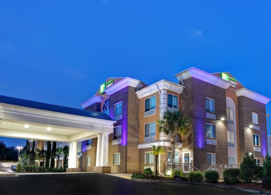 Holiday Inn Express & Suites ANDERSON-I-85 (HWY 76, EX 19B) by IHG 1
