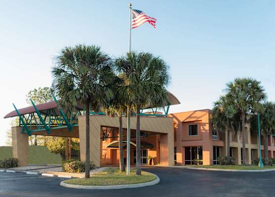 Hampton Inn Brooksville/Dade City 1
