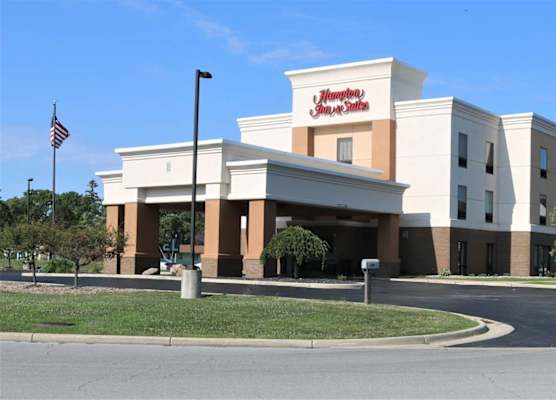 Hampton Inn & Suites Fremont 1