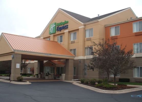 Holiday Inn Express LAPEER by IHG 1