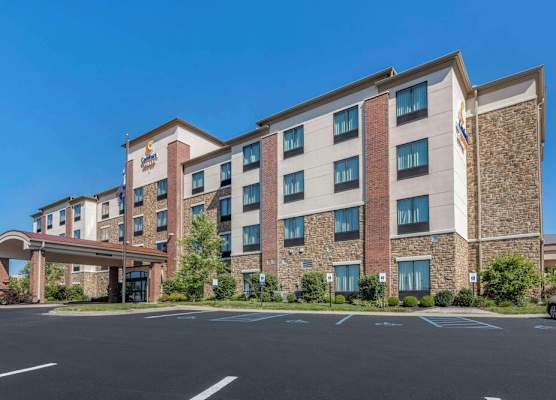 Comfort Suites Bridgeport - Clarksburg 1