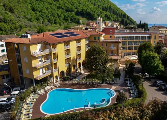Hotel Bisesti ***S 1