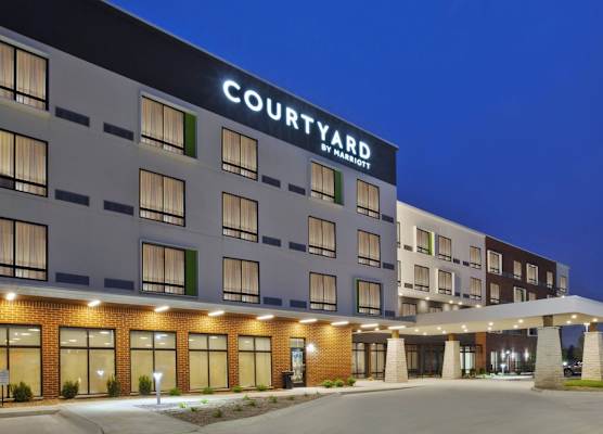 Courtyard by Marriott St. Joseph-Benton Harbor 1