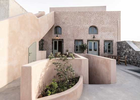 Frescoes Luxury Suites By KB Hospitality 1