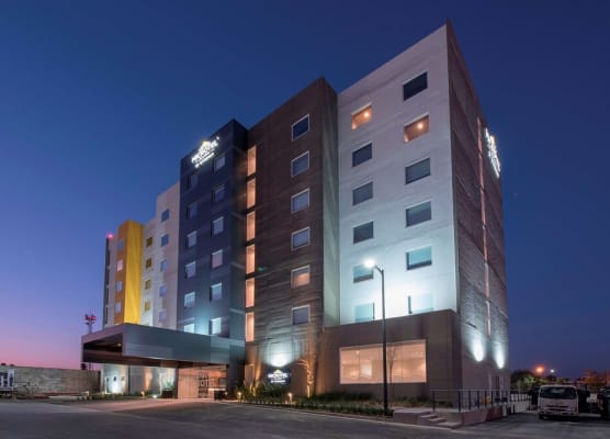 Microtel Inn & Suites by Wyndham San Luis Potosi 1