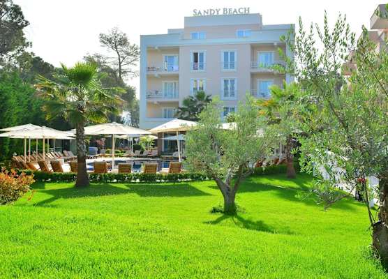 Sandy Beach Resort 1