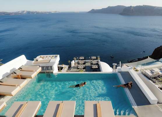 La Perla Villas and Suites - Adults Only 1