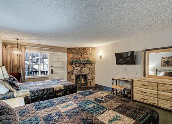 Brookside Lodge - Gatlinburg - On the River 1