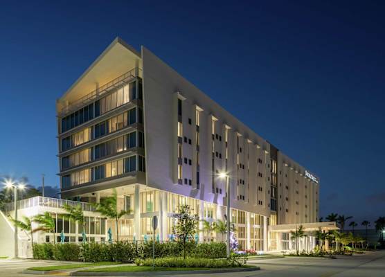 DoubleTree by Hilton Miami Doral 1