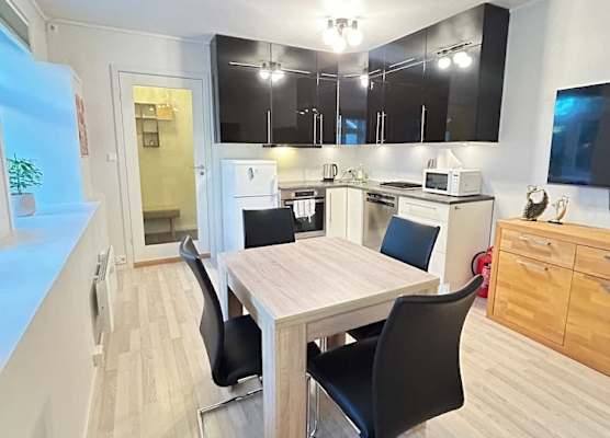 Cozy Apartment in Central Alesund Close to Everything 1