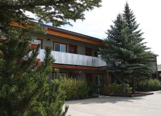 Moose Creek Inn 1