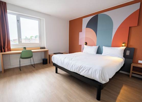 B&B HOTEL Mons Gare 1