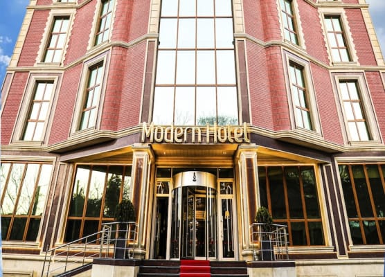 Modern Hotel Baku 1