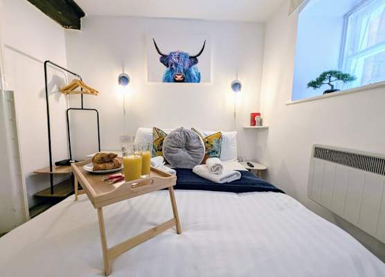 Cosy Riverside Apartment - Woodsmill Quay FREE PARKING 1