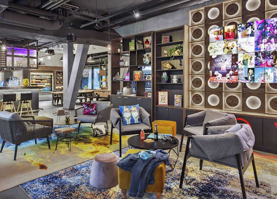 Moxy Lausanne City 1