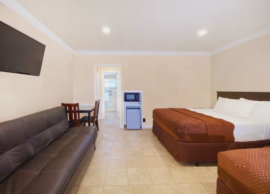 Nite Inn - Walking Distance to Universal Studios Hollywood 1