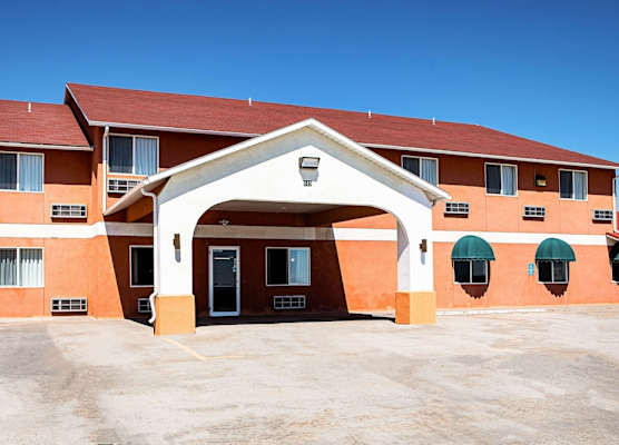 Rodeway Inn & Suites Monticello 1