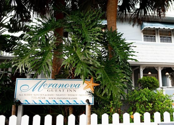 Meranova Guest Inn 1