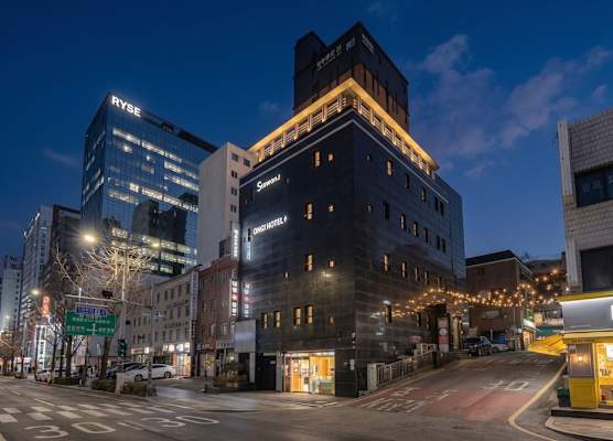 Slowon Hongdae 1